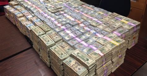 alleged drug bust nets    million cash   miami homes