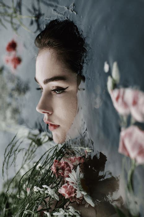 How To Shoot Soft Dreamy And Portrait Photography Artistic Portrait