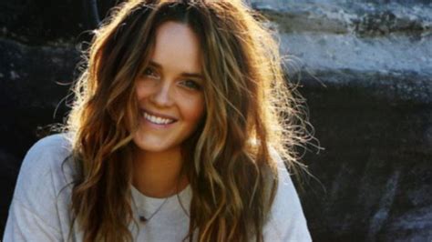 la based molly star rebecca breeds says she will return to
