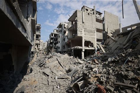 gaza health ministry israeli airstrike  hospital sheltering refugees