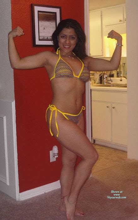 sexy mojo yellow bikini may 2008 voyeur web