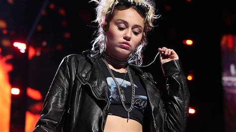 miley cyrus i don t feel straight and i don t feel gay bbc news