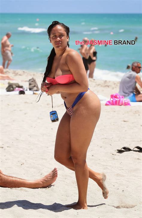 Big Butt Club World Wide Big Booty On The Beach Latina