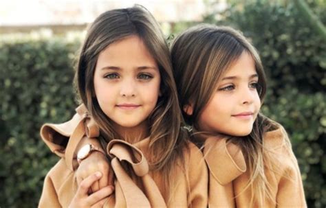 Gorgeous Identical Twins Take The Internet By Storm You