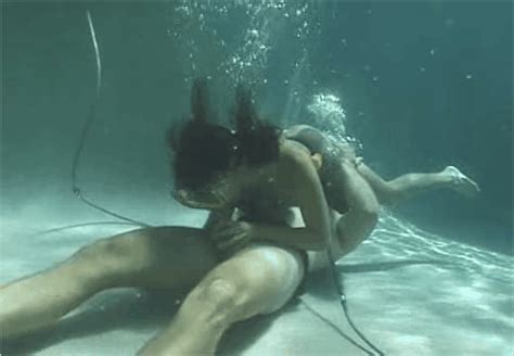 Underwater Erotic And Hardcore Video S Page 102