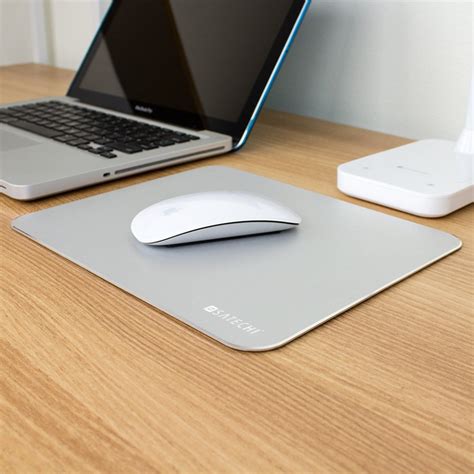 satechi aluminum mouse pad petagadget