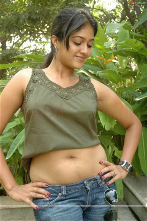 Actress In Saree Navel And Waist Meghna Raj Sweaty Armpits