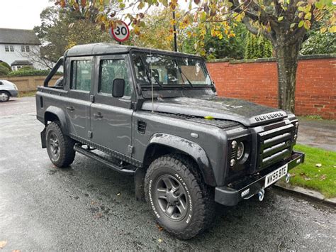 landrover defender 2005 land rover defender 110 xs double cab pick up