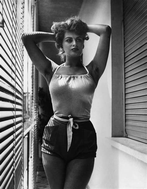 Sophia Loren The Story Of The Most Iconic Italian Actress Italy Segreta