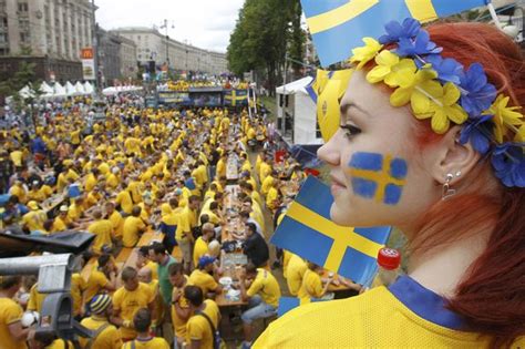 İsveç ten 6 saatlik mesai atağı gezimanya