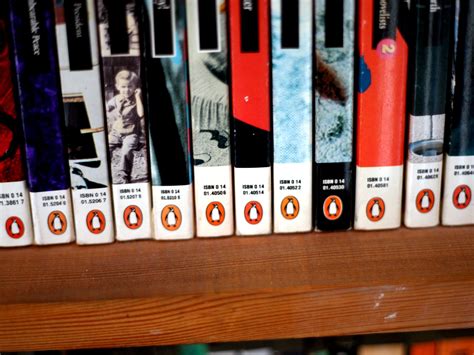 penguin books    paperback revolution  helped  britain