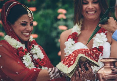 indian lesbian wedding a beautiful love story yahoo lifestyle india