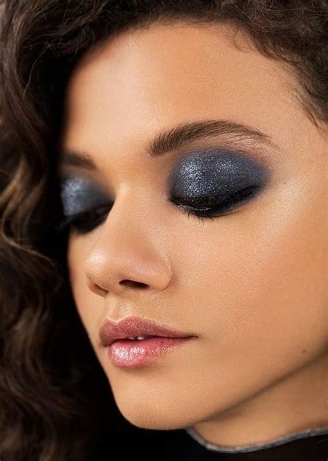 7 hypnotic black smokey eye makeup looks for women sheideas