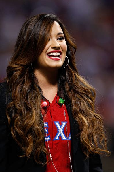 More Pics Of Demi Lovato Ombre Hair 3 Of 3 Ombre Hair