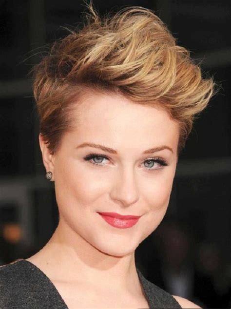 25 Cute And Short Hairstyles For Round Faces The Xerxes