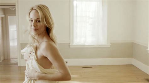 Nude Video Celebs Laura Vandervoort Sexy Bitten S03e04