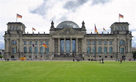 reichstag  berlin  modern parliament   historic building