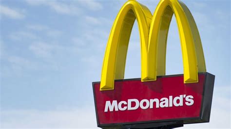 brand mcdonalds  worlds  admired fast food brand  brand hopper