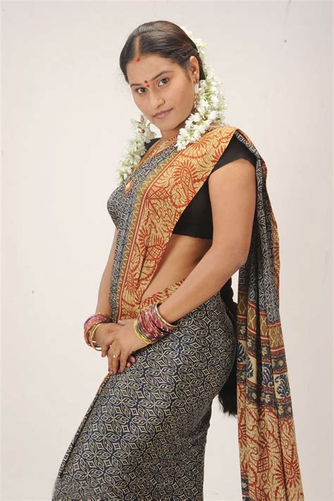 telugu actress mahathi latest hot stills in saree hot photo city