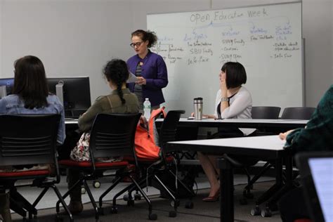 French Women Fairy Tale Writers At University Libraries Present Women