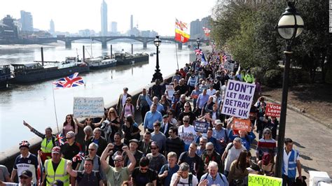 london protests  gridlock  brexit vote raises tensions cnn