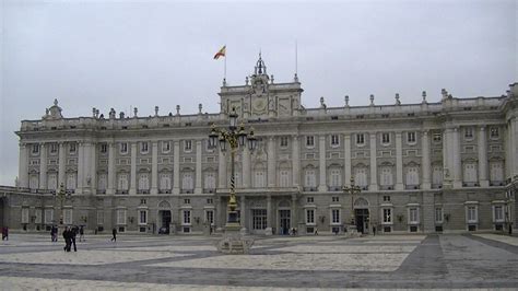 filemadrid royal palacejpg wikimedia commons