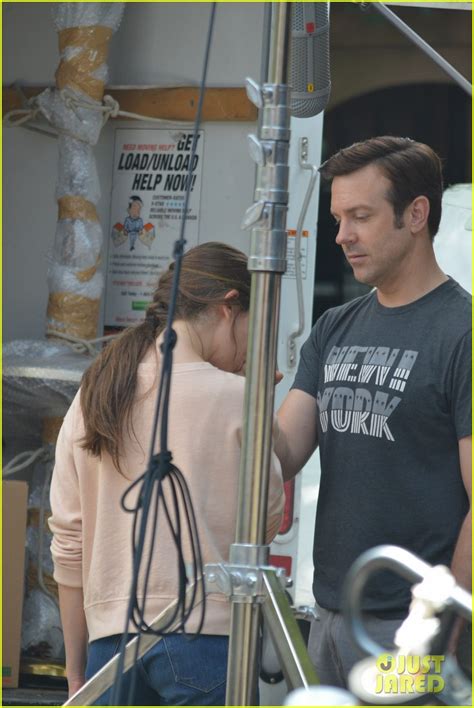 jason sudeikis and alison brie look tired after filming movie scene for