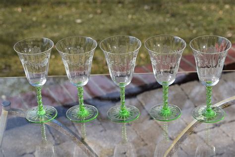 vintage green stem etched wine glasses set of 5 green vaseline