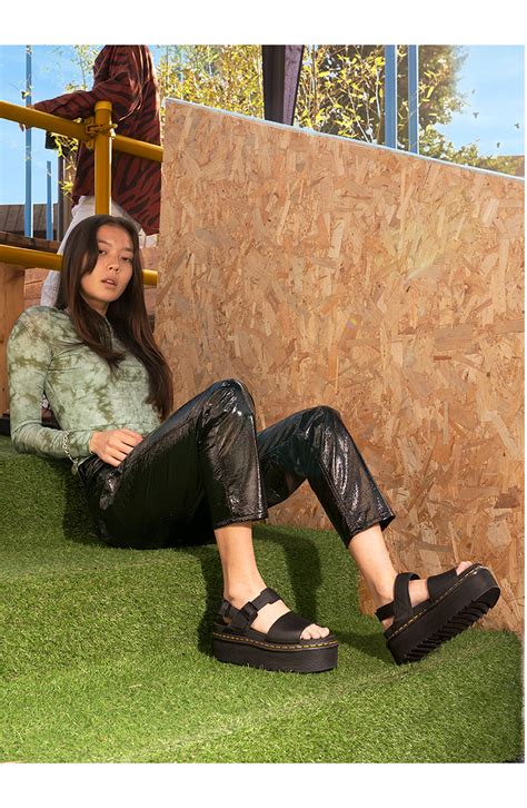 womens dr martens voss quad hydro leather platform sandal size  uk black