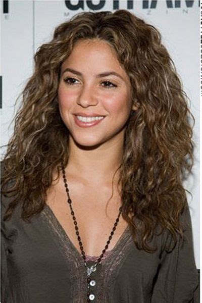 Pin By Redred Bedhed On Soft Natural Shakira Hips Curly