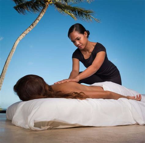 honolulu massage therapist launches  style  bodywork sarga