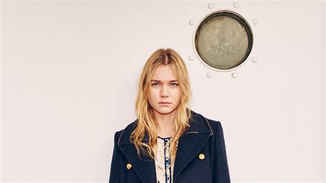 tommy hilfiger pre fall 2016 collection vogue