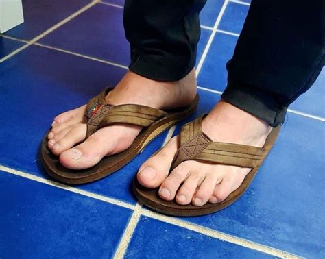 pin by u matrix on feet sandals flip flops pies
