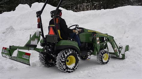 john deere  winter loading snow youtube