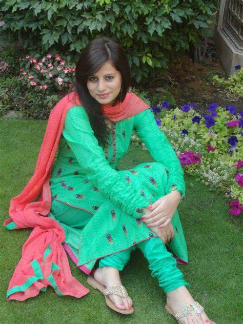 Pakistani Desi Girls Pictures ~ South Indian Actresses Pics