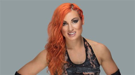 wwe champ becky lynch wants to main event wrestlemania 35 in nj