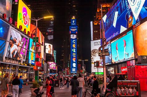 time square advertising prime digital static options inspiria outdoor advertising