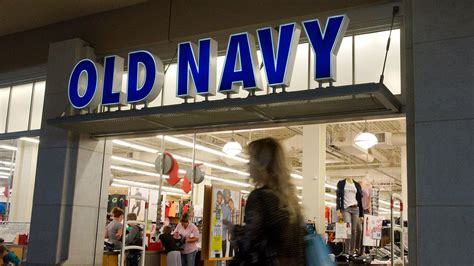 navy customer orders clothes   pounds  security tags  fox news