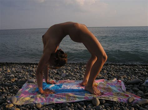 yoga by the sea russian sexy girls