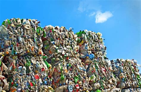 kampf gegen den plastikmuell kunststoffindustrie muss abfall reduzieren