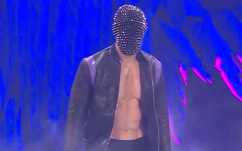 Finn Balor Debuts New Mask At Wwe Extreme Rules