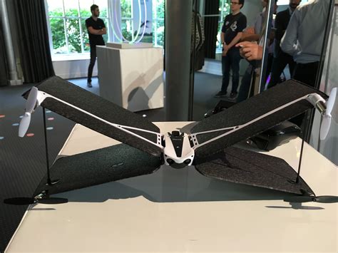 parrot unveils  hybrid fixed wing quadcopter minidrone