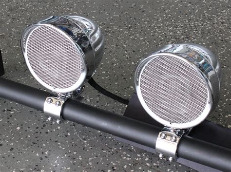 tapered housing  chrome handlebar speakers  cal cycle sound