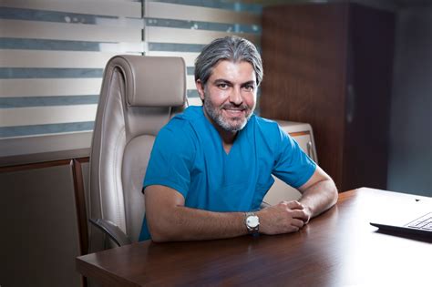 dr serkan aygin celebrates  years   hair transplant pioneer