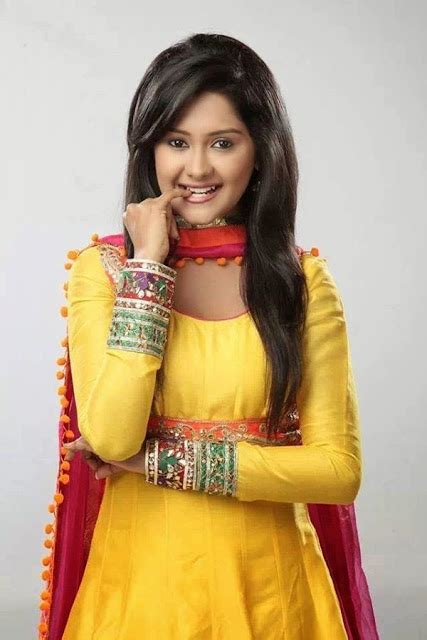 Kanchi Singh Wiki Biography Dob Age Height Weight Affairs And