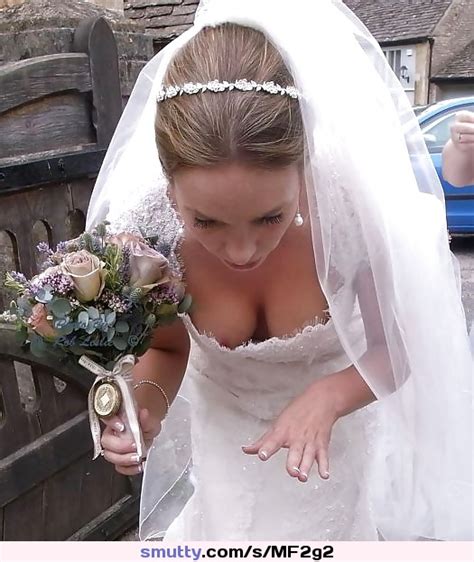 Amateur Downblouse Nipslip Outdoors Bride Cleveage