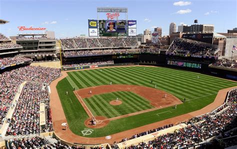 twins find power     target field   york times