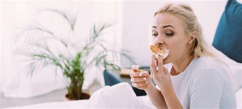 5 tips to stop emotional eating olivia budgen