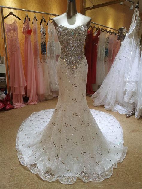Luxury Sweetheart Rhinestone Wedding Gown Sweetheart Bridal Dress