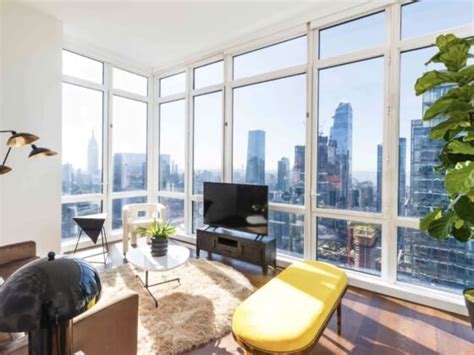 airbnbs  manhattan  showcase     york city